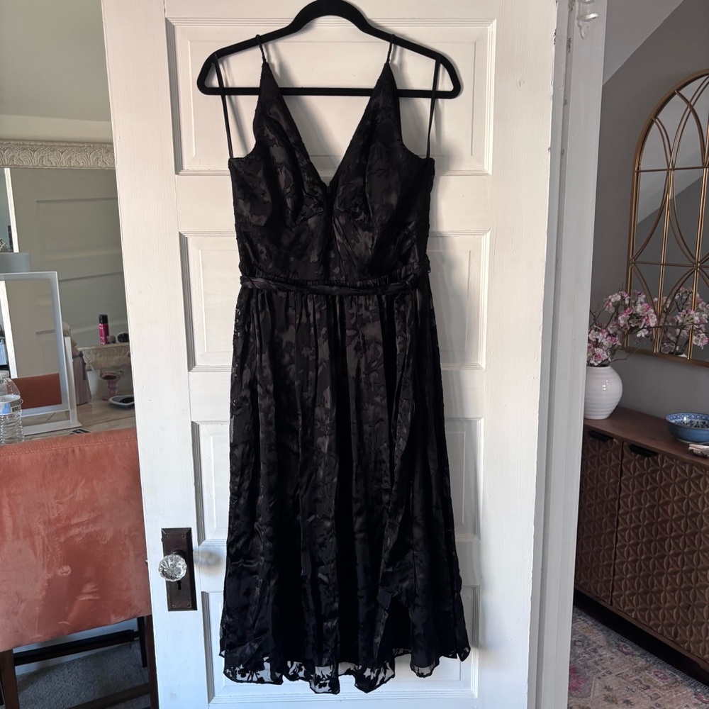 NWT White House Black Market Deep V Burnout Midi Black Dress